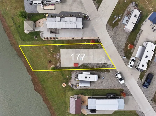 177 Mountain Meadows Dr, Morganton, GA 30560