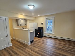 112 Rush Rd #8, Henniker, NH 03242