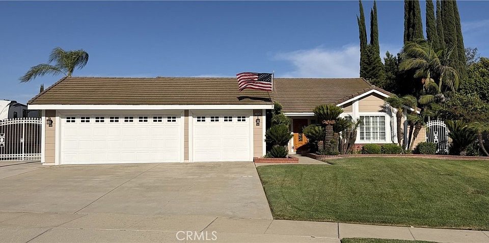 1st image of 2056 N Coolcrest Ave