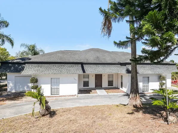 1033 Campbell Ave, Lake Wales, FL 33853