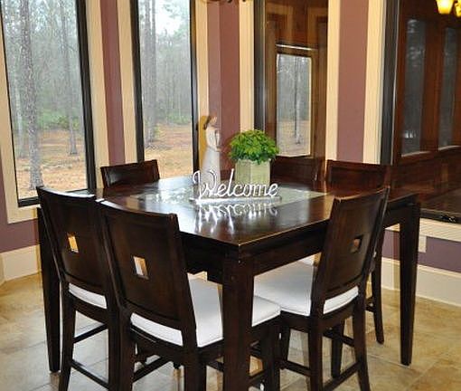 Breakfast nook