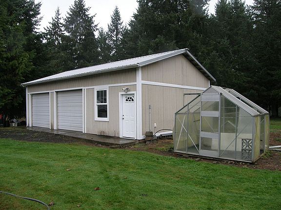 Garage/ Workshop/Greenhouse 