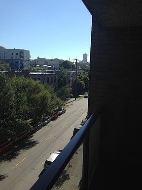 1st image of 421 Bellevue Ave E APT 407