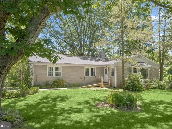 9915 Masser Rd, Frederick, MD 21702