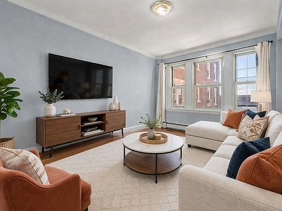 3rd image of 1450-1454 Beacon St #643
