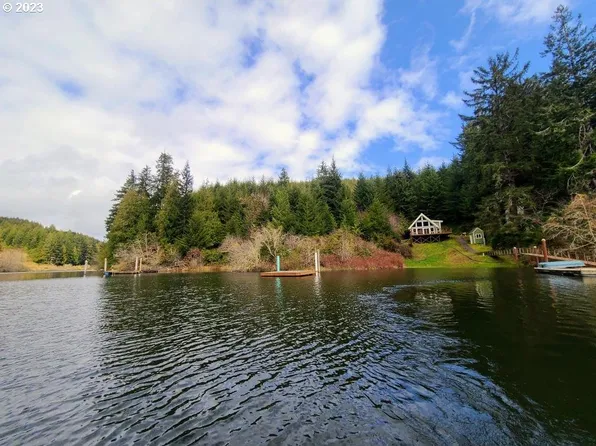 N Tenmile Lk, Lakeside, OR 97449