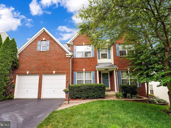 5372 Gunston Hall Dr, Woodbridge, VA 22193