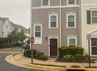 22985 Fleet Ter, Sterling, VA 20166