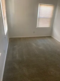 2 bedroom 1 bathroom in Yreka — Photo 4