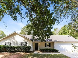 65 Mallie Ct, Hampton, GA 30228