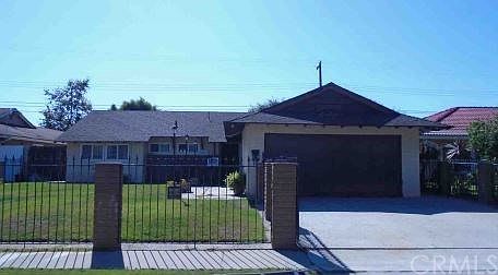 1st image of 802 S Arapaho Dr