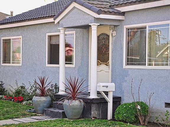4th image of 14329 Horst Ave