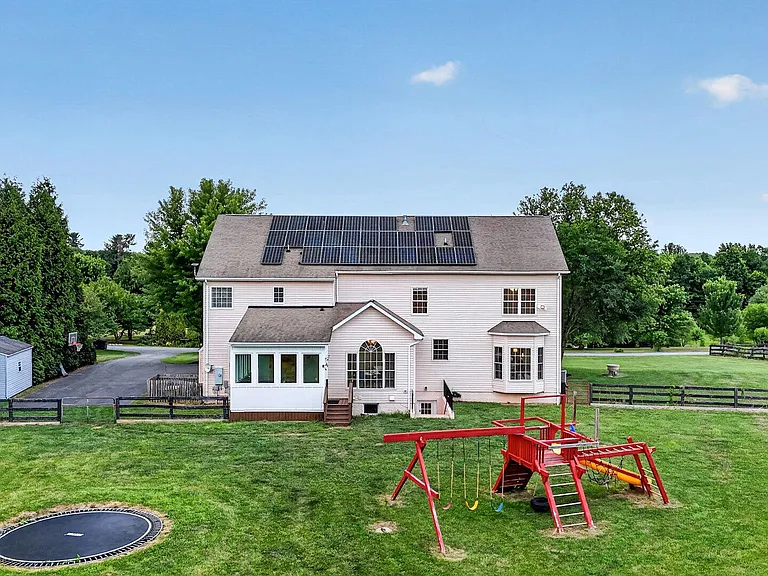 18616 Foggy Bottom Rd — Photo 13