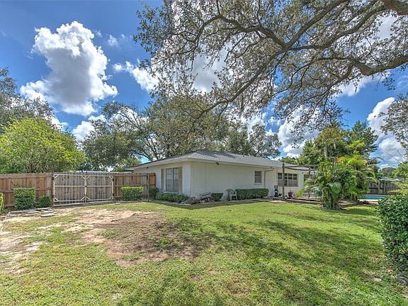 4th image of 1802 CHERRY RIDGE LANE