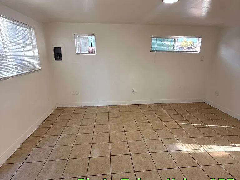 717 Water St #1 — Photo 3