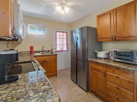 4th image of 5335 Elysian Fields Ave