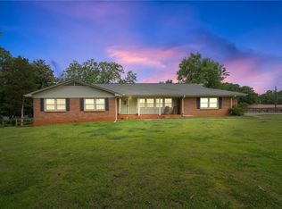 123 Joseph St, Central, SC 29630