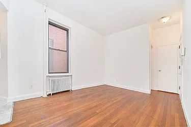Rented by Living New York