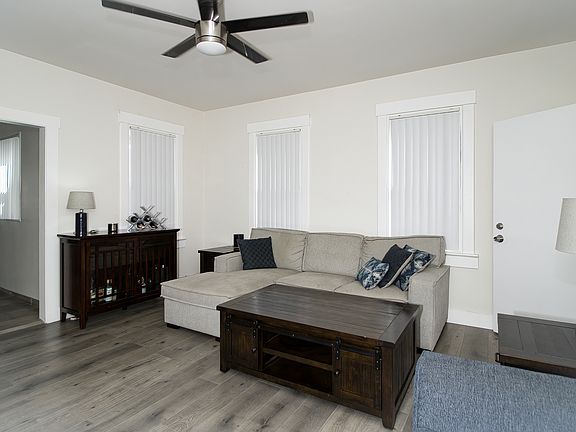 3rd image of 366 Walnut Ave #374-B