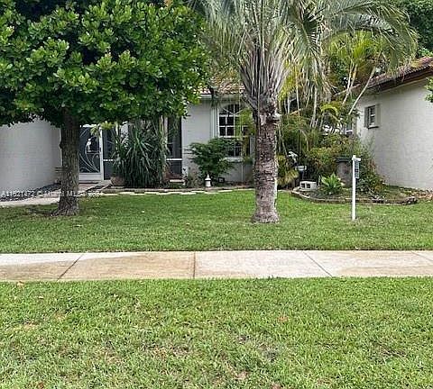 3rd image of 2950 Dunwoodie Pl