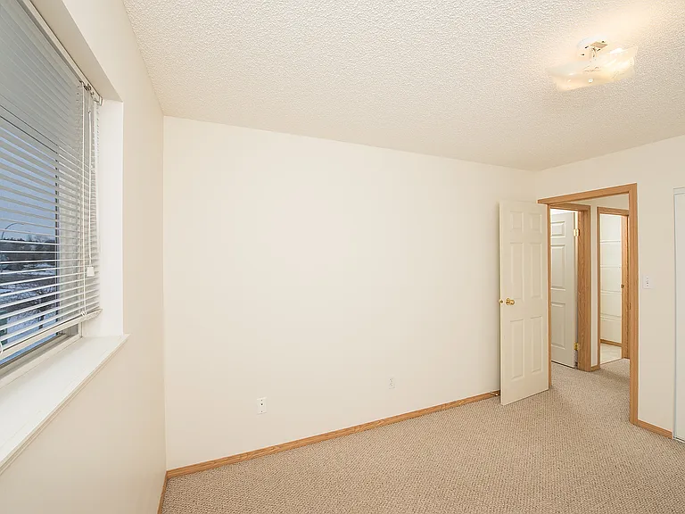 620 King St — Photo 22
