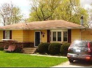 616 S Hugh St, Plano, IL