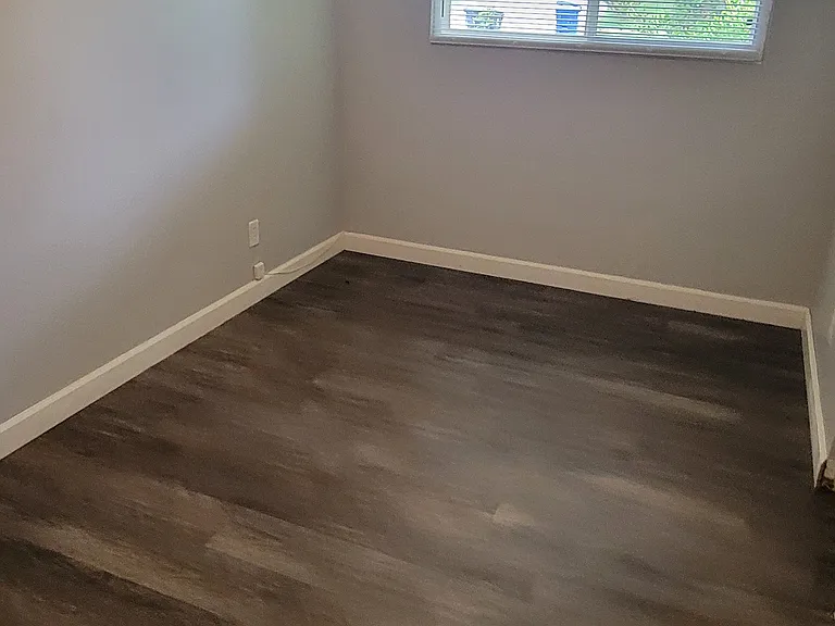 1370 Flicker Dr — Photo 6