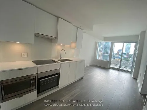 195 Redpath Ave #2011 Photo 1