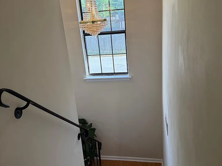2 Lafayette Ln — Photo 12