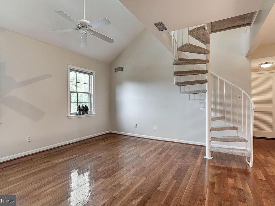 1st image of 509 Bashford Ln APT 5