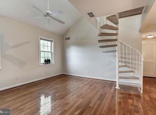 509 Bashford Ln APT 5, Alexandria, VA