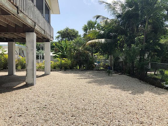 2nd image of 29252 Coconut Palm Dr