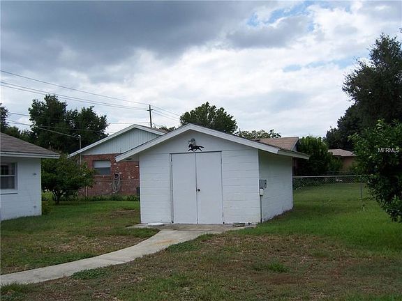 3rd image of 686 SE Wakulla Dr