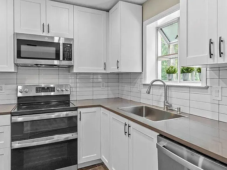 3906 Valley Ridge Dr — Photo 11
