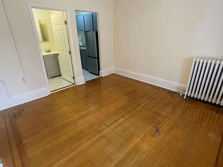3007 N Calvert St — Photo 7
