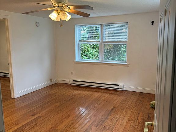 5th image of 59 College Hwy APT 14