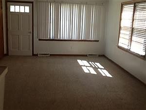 2nd image of 10118 Blue Star Hwy