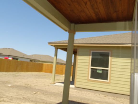 3rd image of 2225 Cuarzo Dr
