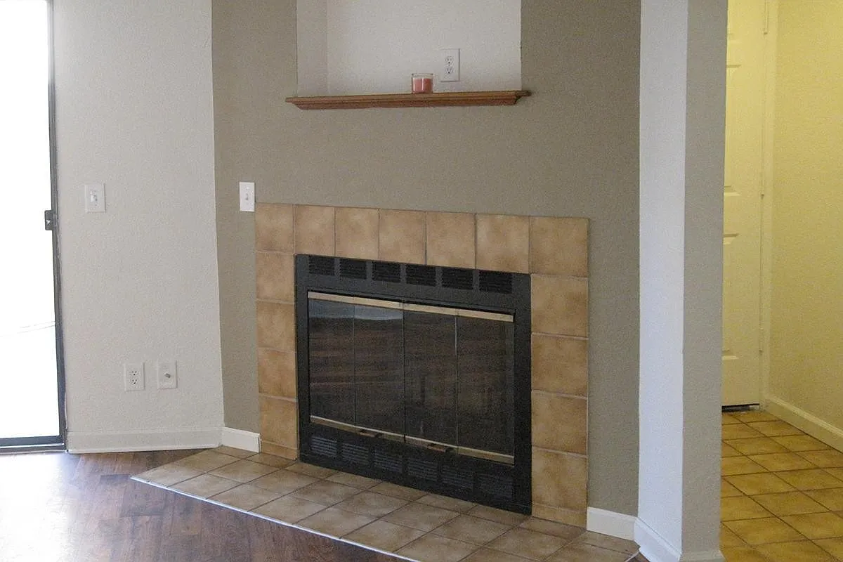 Vista La Mesa Apartments — Photo 2