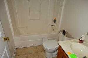 full bath on main