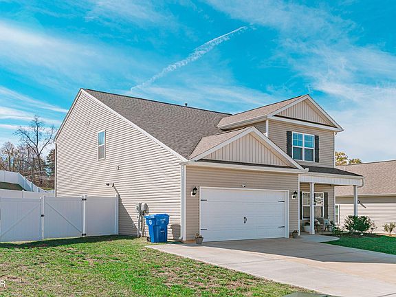 2nd image of 3066 Berna Way