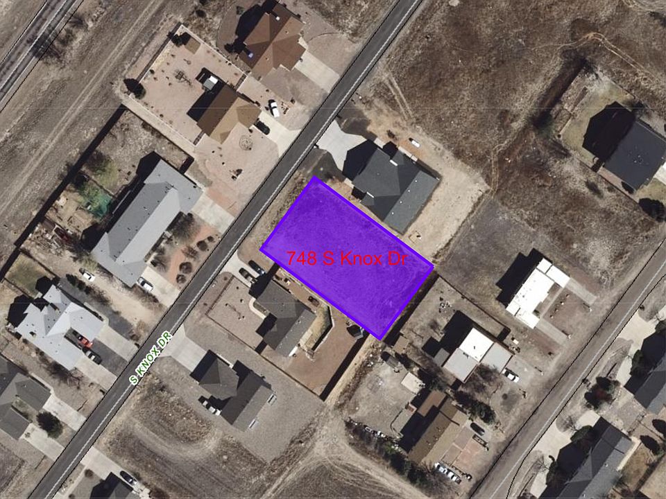2nd image of 748 S Knox Dr