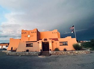 5618 Whispering Wind Dr, El Paso, TX 79938