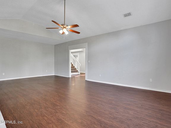 5th image of 8613 ROYALWOOD Drive
