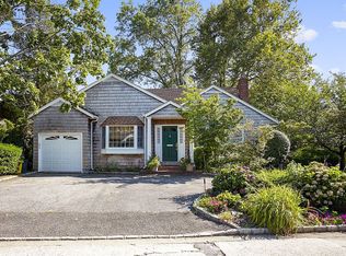 123 Combs Ave, Woodmere, NY 11598