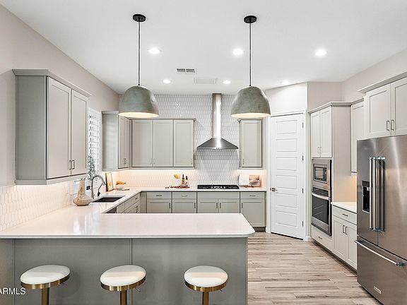 4th image of 4828 E MURIEL Drive