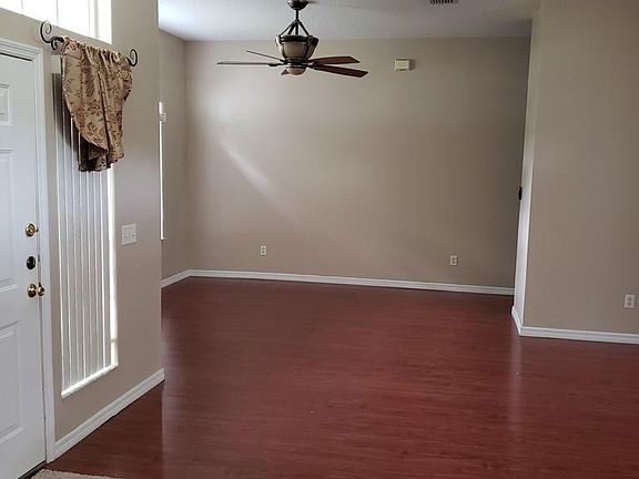 5th image of 39 Bud Hollow Dr