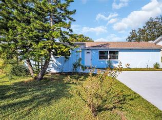 170 Lake Shore Dr W, Palm Harbor, FL 34684