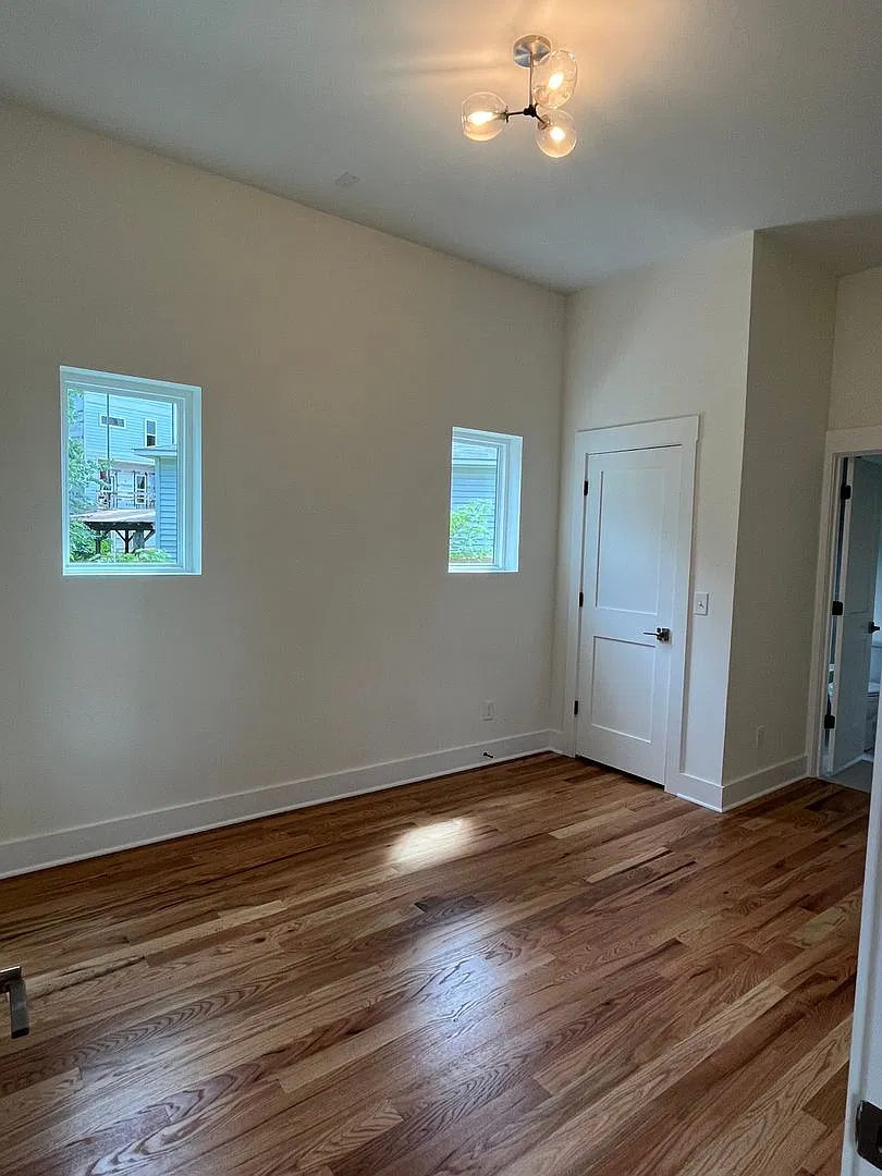 Coming Soon-Great Townhouse Minutes from Optimist Hall & NODA — Photo 4