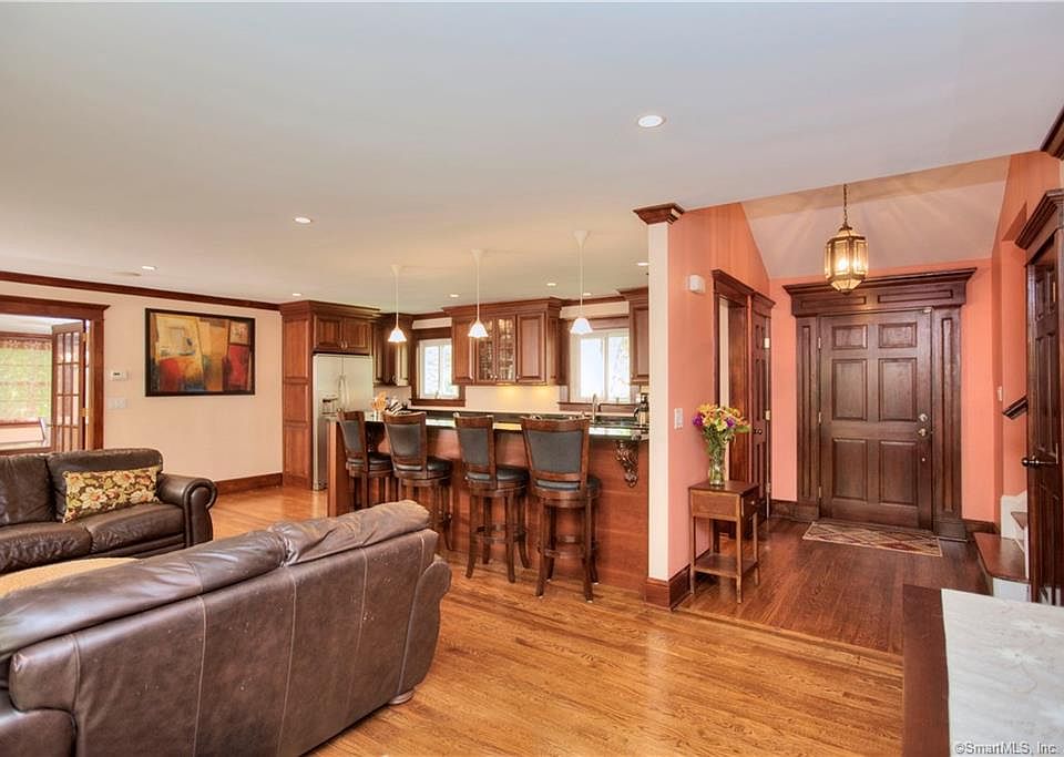 224 W Rocks Rd, Norwalk, CT 06851 Zillow